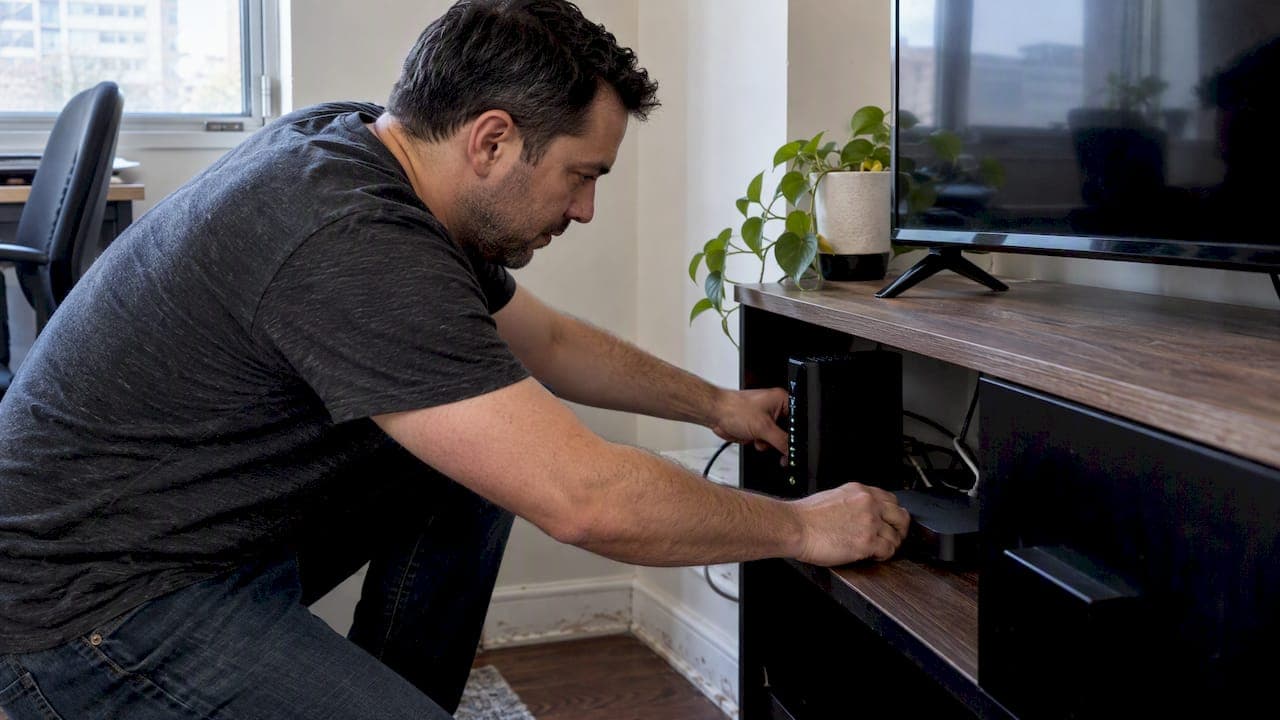 Fix IPTV Buffering in 5 Minutes in Canada: 4 Technician Tested Steps